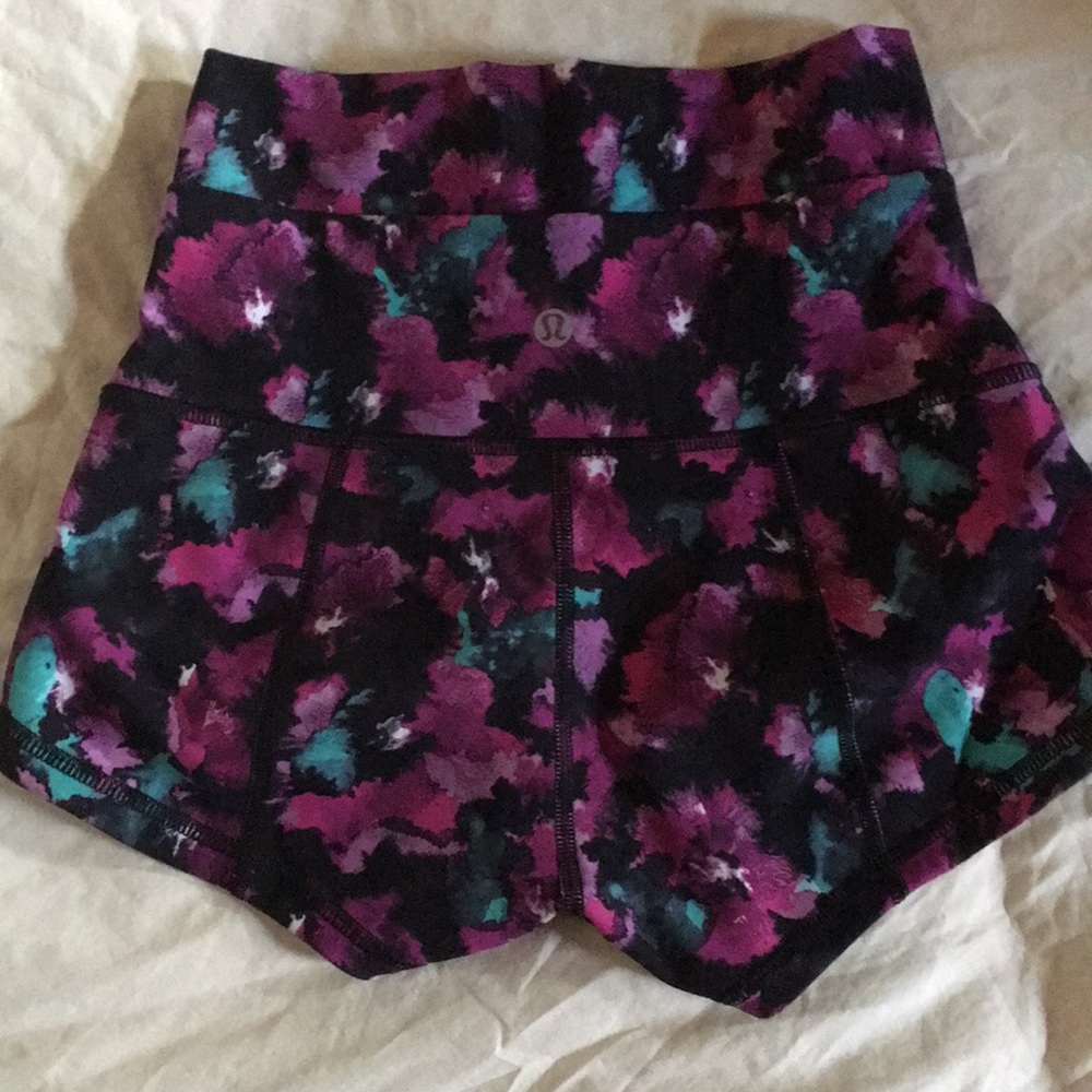 Floral Lululemon Roll Down Boogie Shorts - Picture 2 of 2